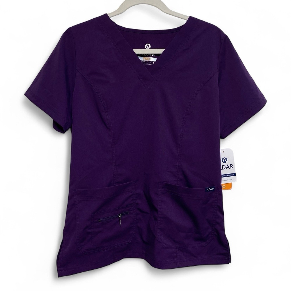 Adar Pro Scrub Top Eggplant Womens Small Tailored Fit NWT‎ Purple